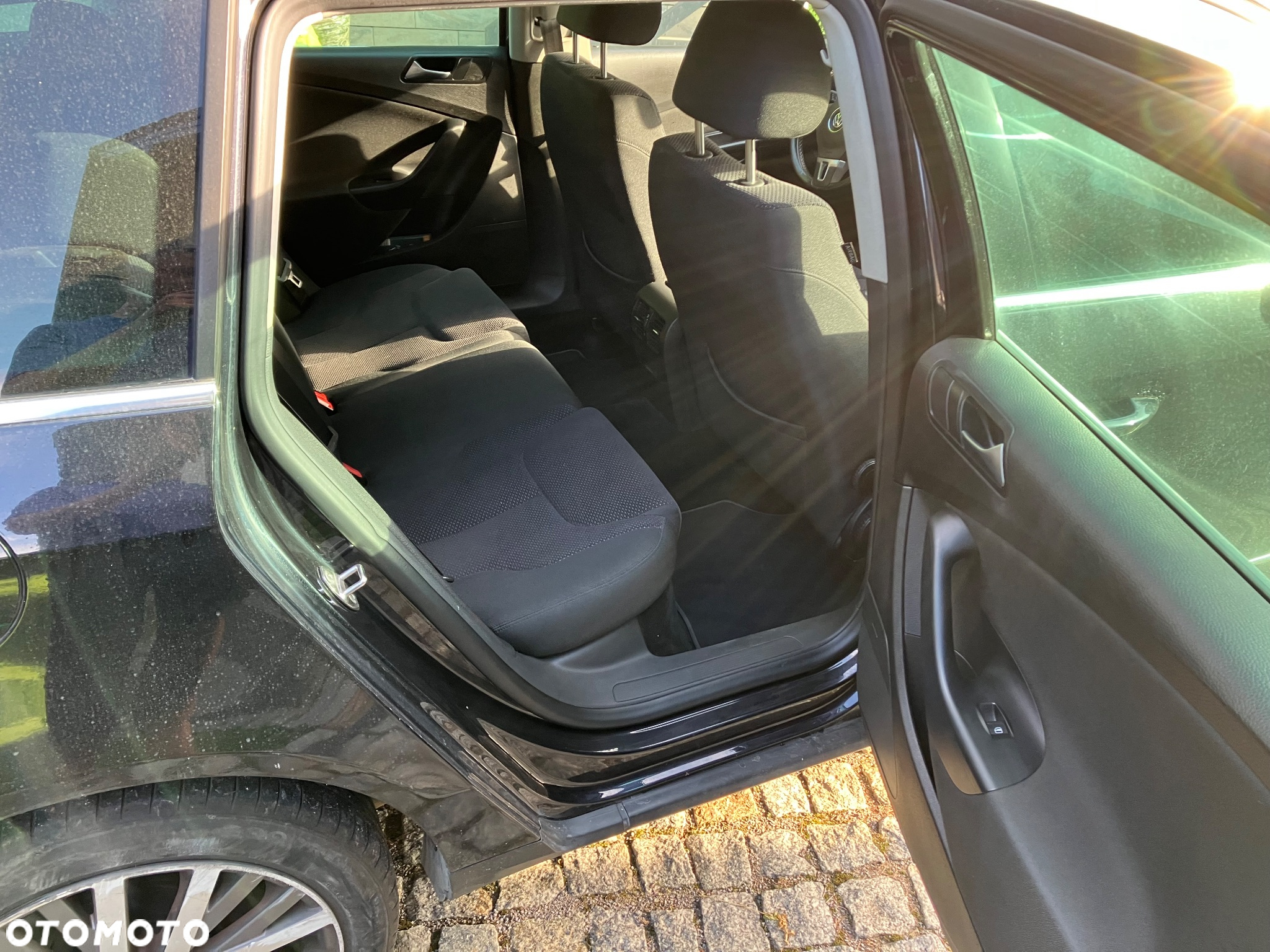 Volkswagen Passat 2.0 TDI Trendline - 15