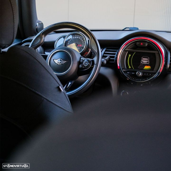 MINI 3 Portas Cooper SD - 14