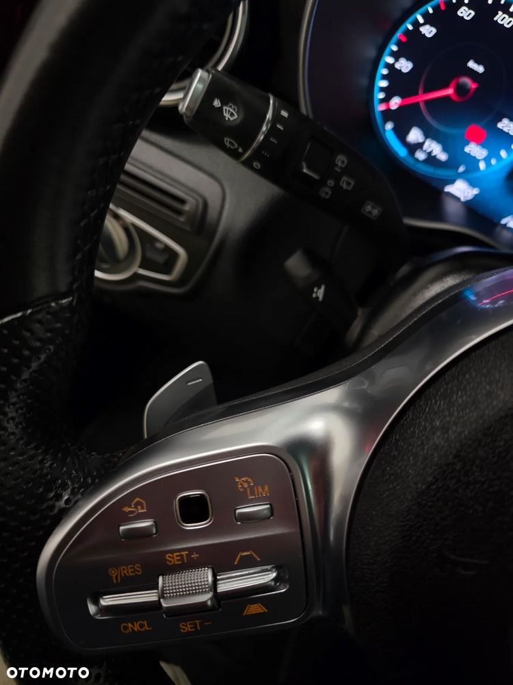 Mercedes-Benz GLC 300 de 4Matic 9G-TRONIC AMG Line Plus - 23