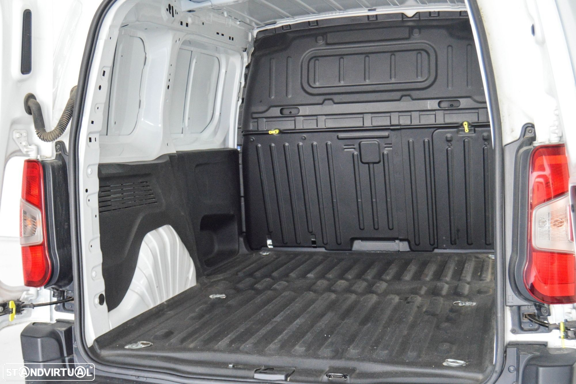 Toyota Proace City 1.5D L1 Comfort - 46