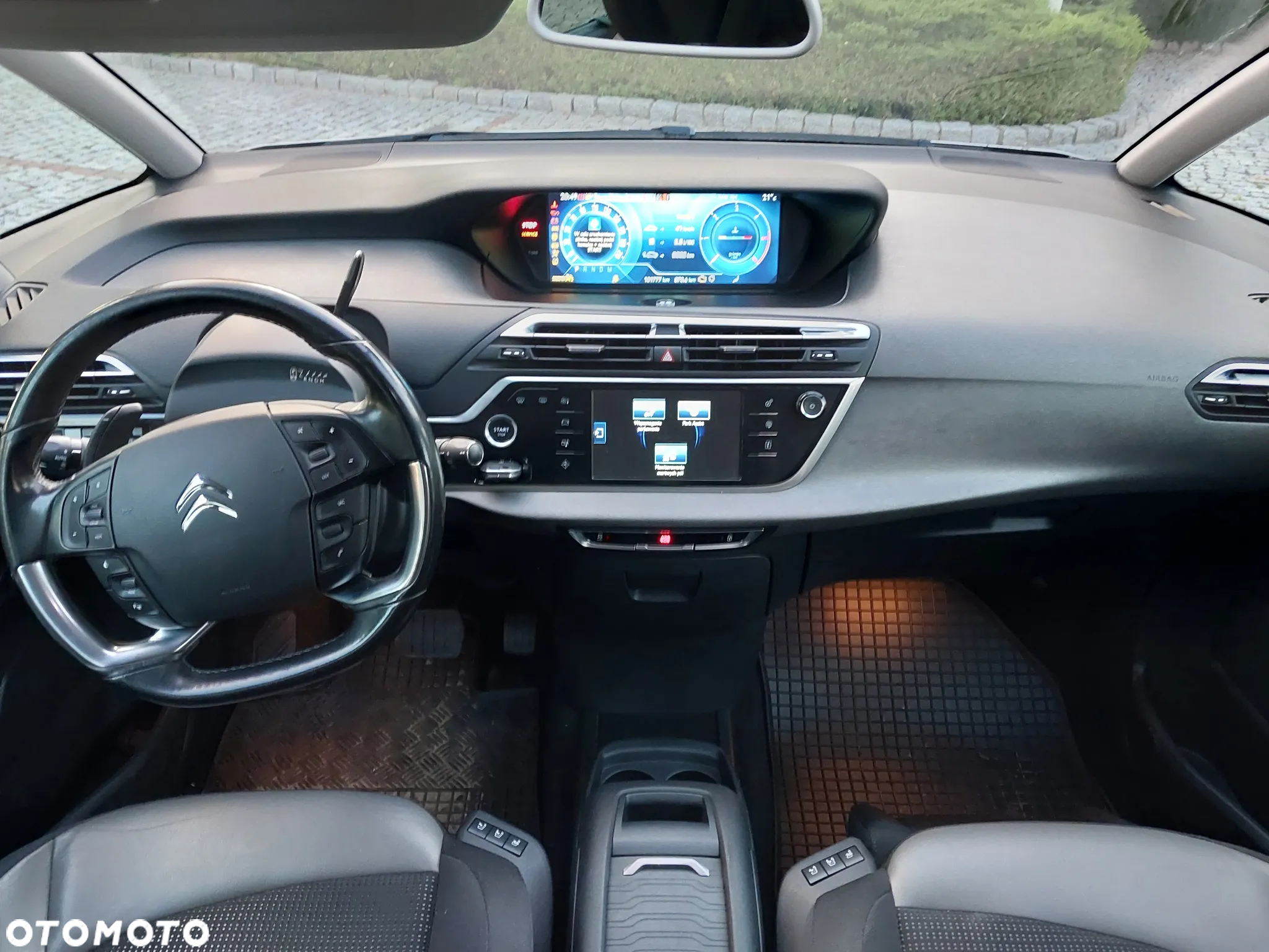 Citroën C4 Picasso - 8