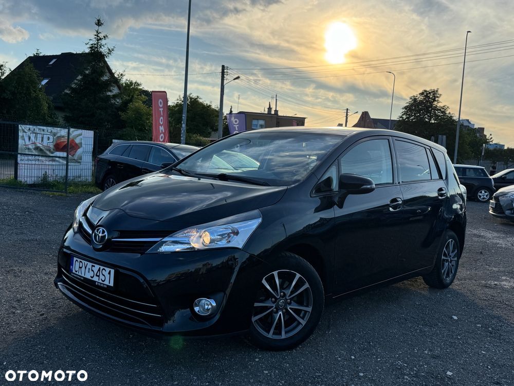 Toyota Verso 2.0 D-4D Prestige - 30