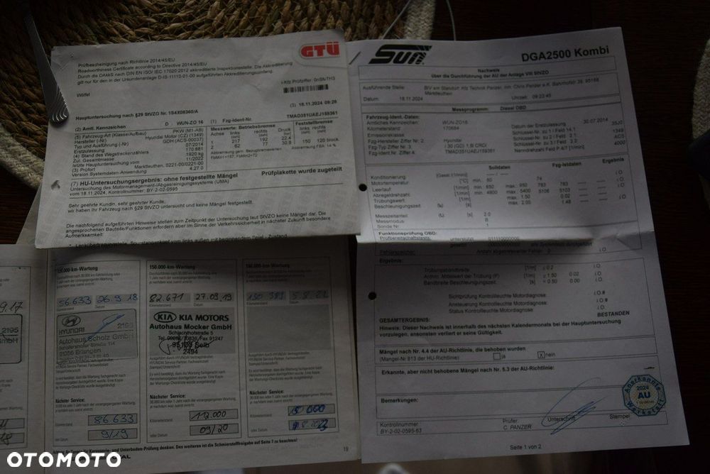 Hyundai i30 1.6 CRDi Fifa World Cup Edition - 38