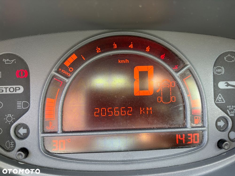 Renault Modus 1.2 16V Avantage - 14