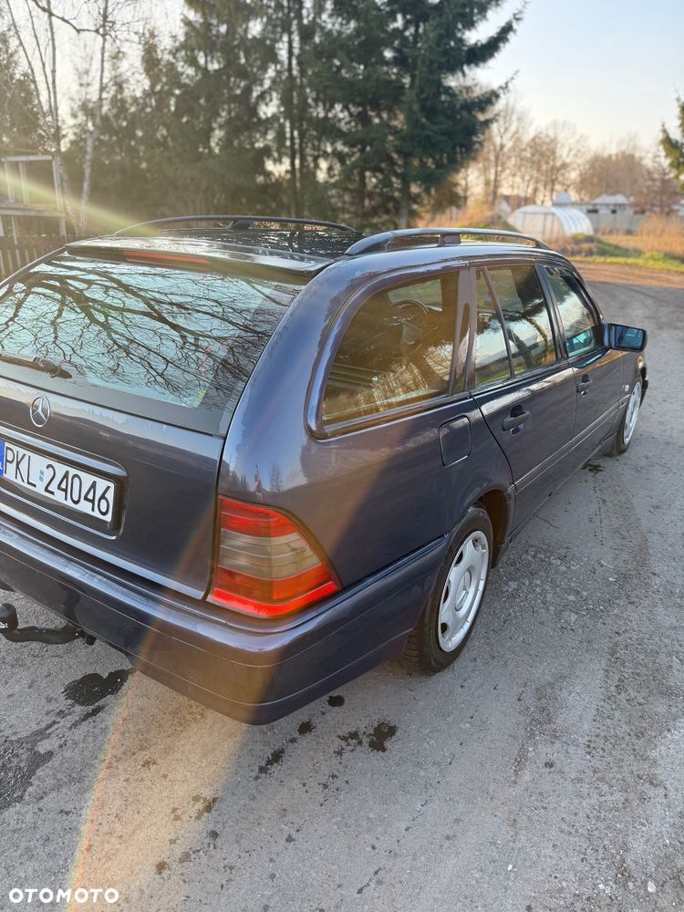 Mercedes-Benz Klasa C 220 T CDI Esprit - 15