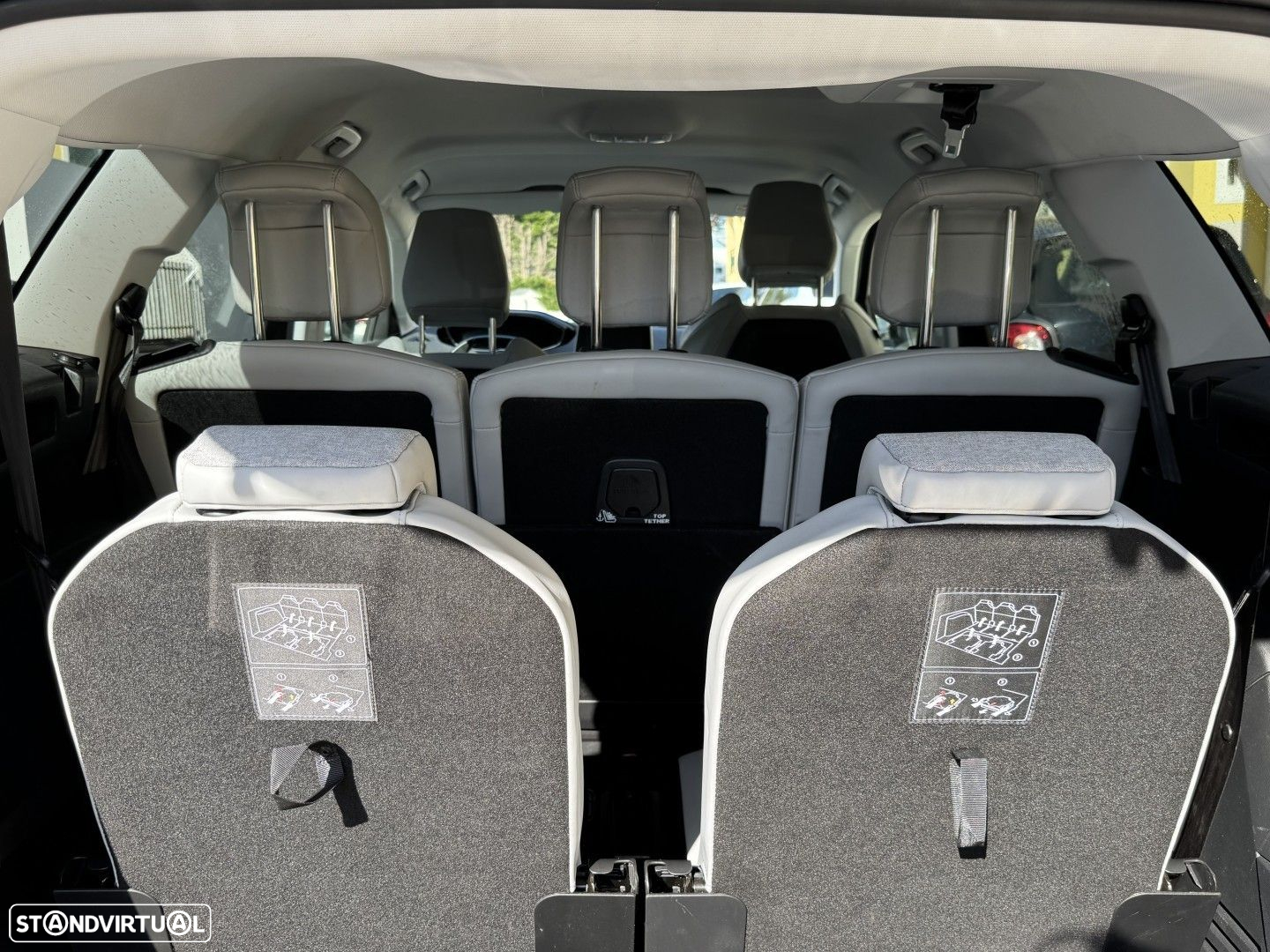 Peugeot 5008 1.2 PureTech Allure Pack EAT8 - 10