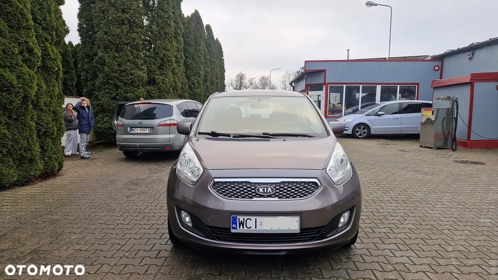 Kia Venga 1.4 L - 8