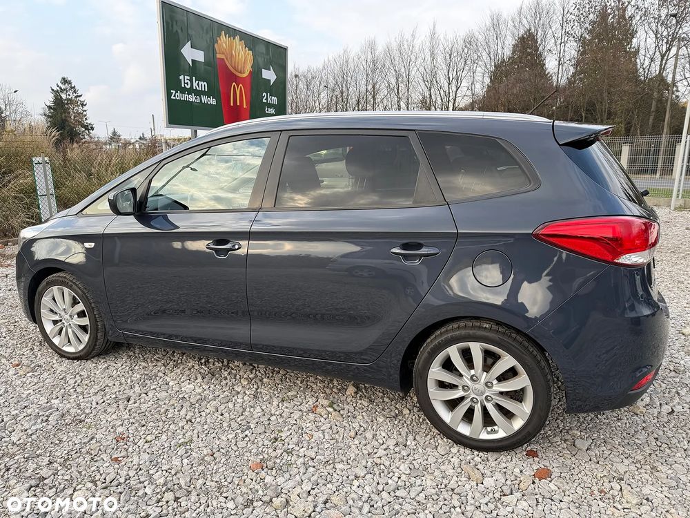 Kia Carens 1.6 GDI Dream-Team Edition - 5