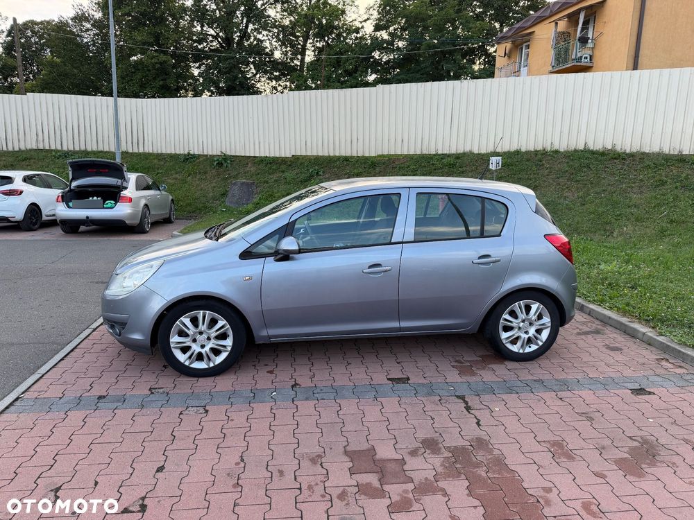 Opel Corsa 1.2 16V - 4