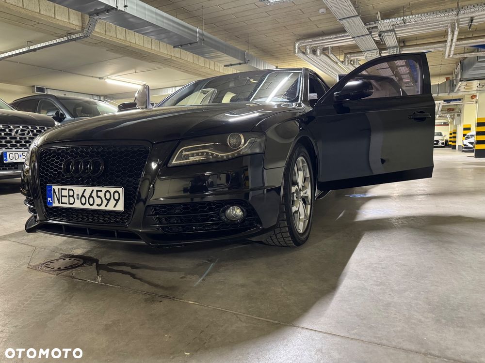 Audi A4 Limousine - 9