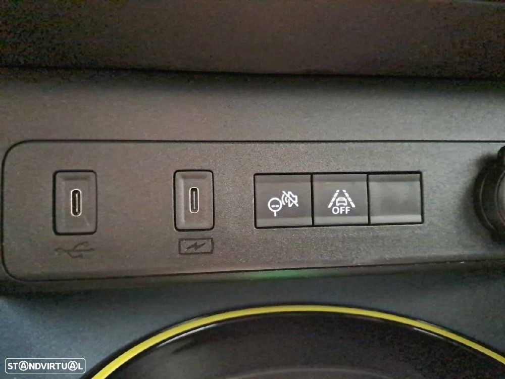 Fiat Grande Panda 1.2 Hybrid La Prima eDCT - 23