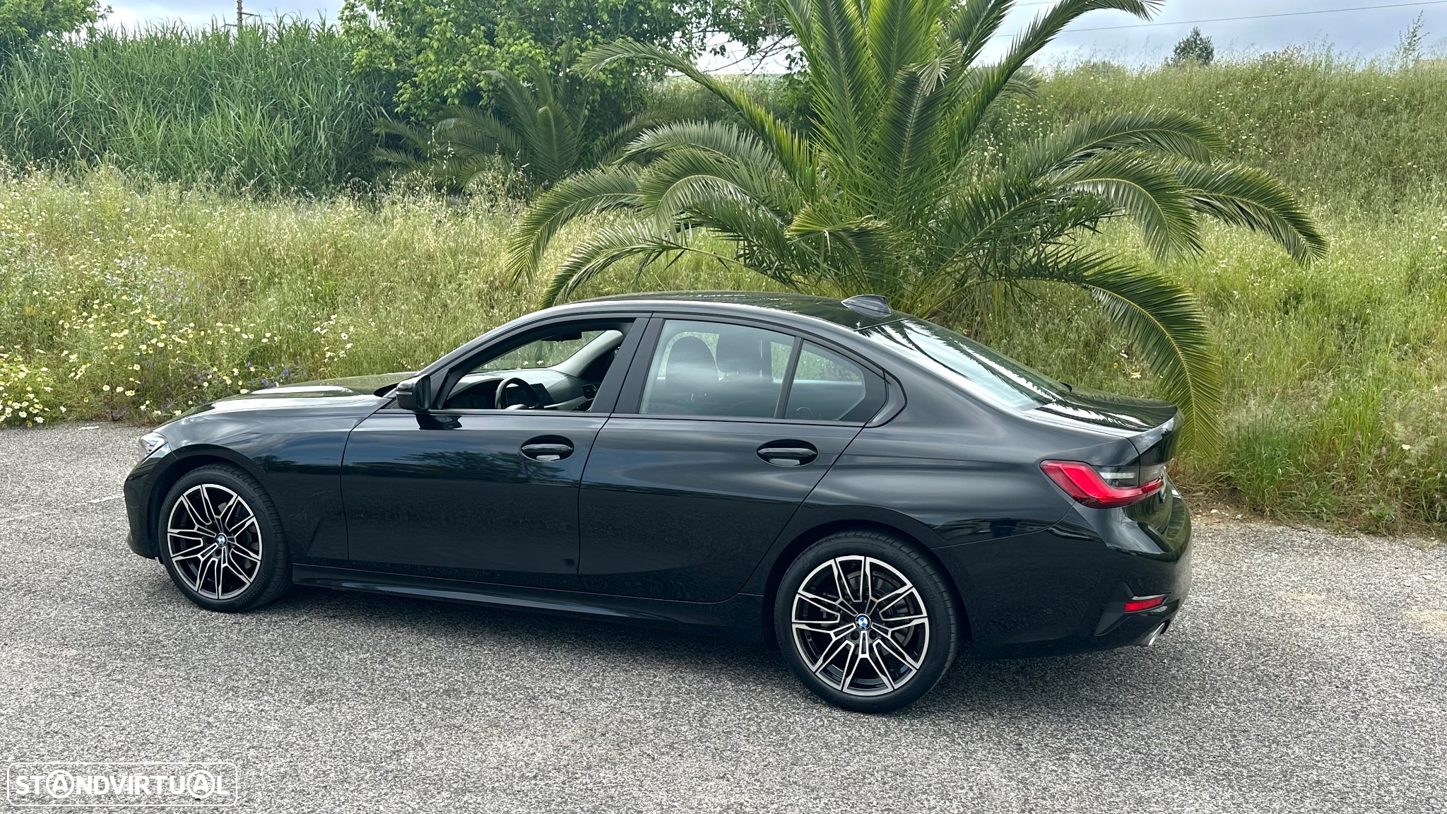 BMW 320 d Auto - 12