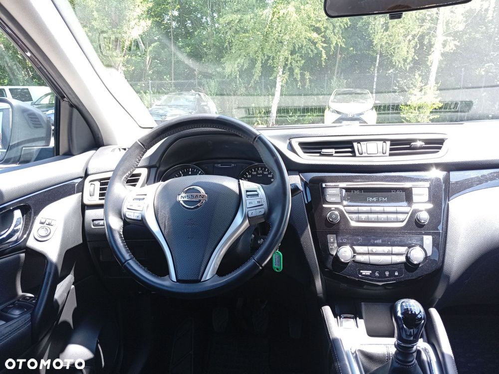 Nissan Qashqai 1.2 DIG-T Acenta EU6 - 6