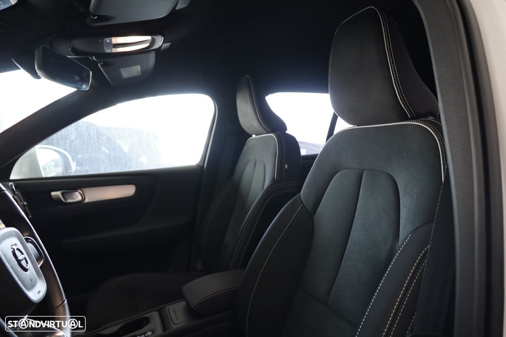 Volvo XC 40 2.0 B3 Core - 9