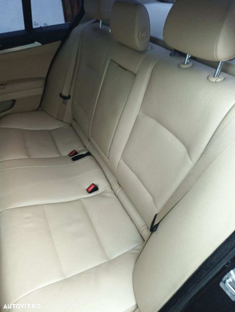 BMW Seria 5 520d - 5