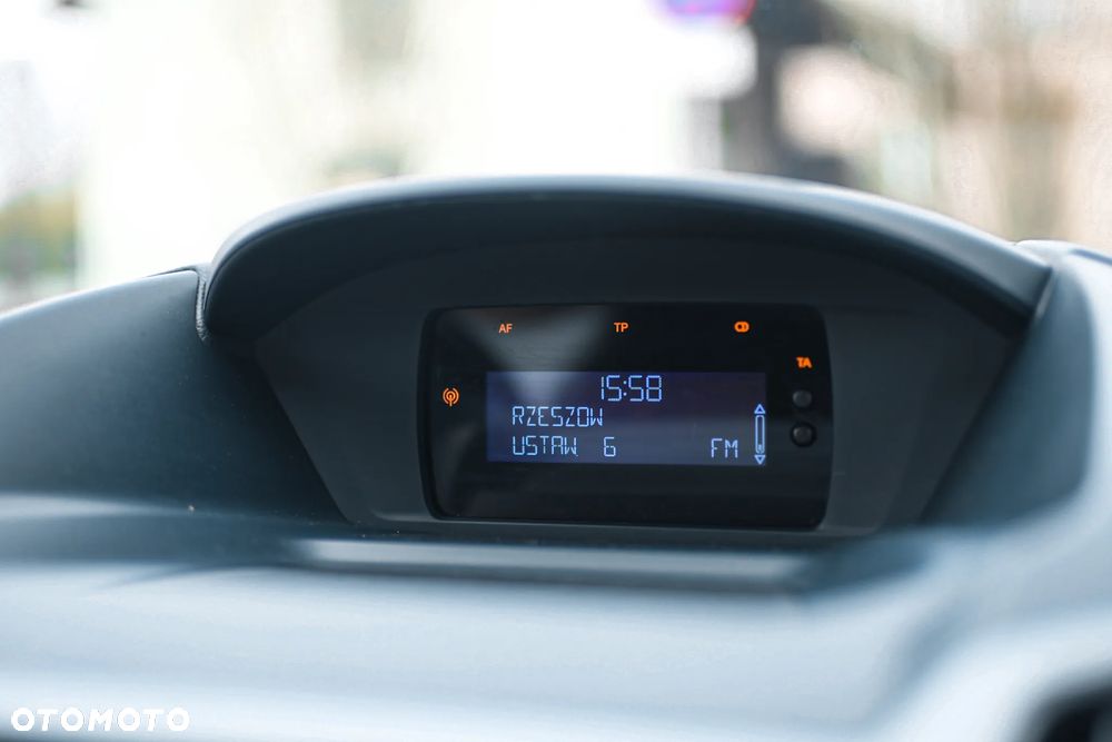 Ford C-MAX - 11