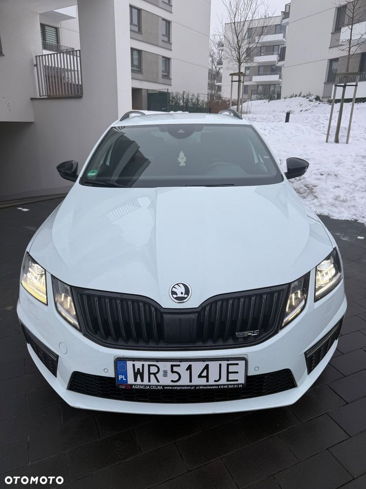 Skoda Octavia 2.0 TDI RS DSG - 5