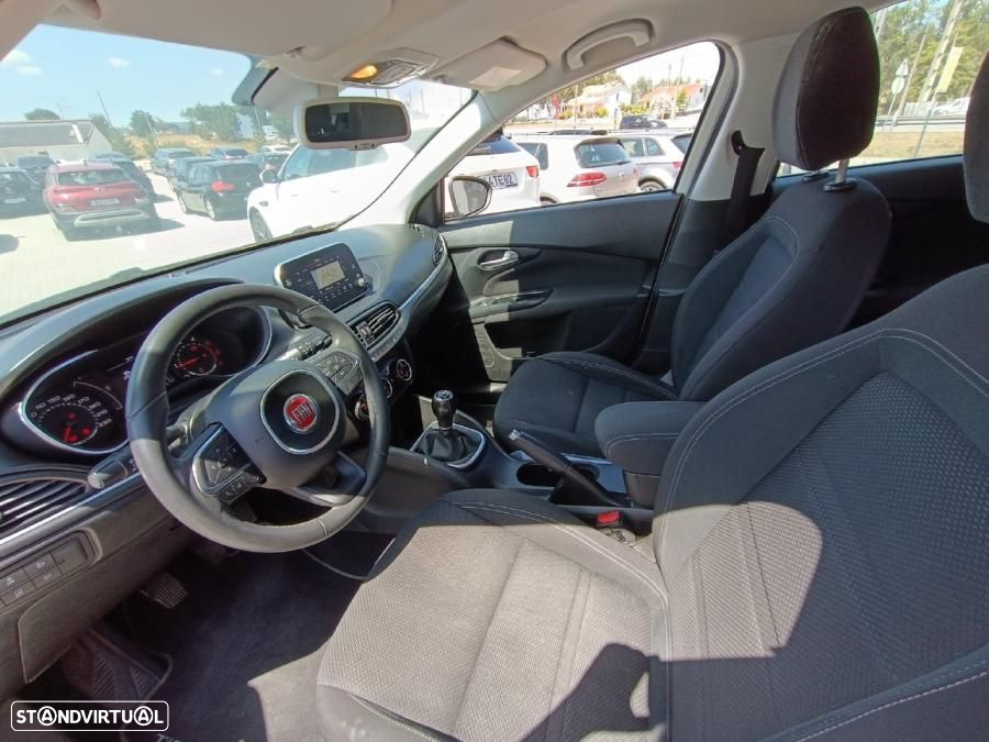 Fiat Tipo 1.3 M-Jet Easy - 9