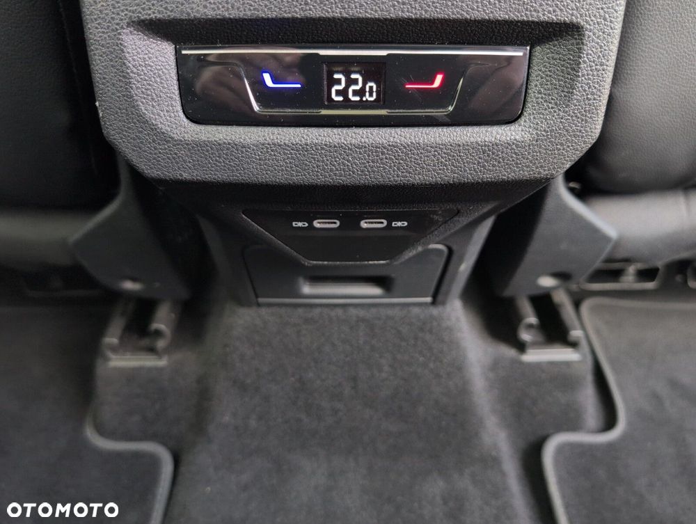 Volkswagen Touran 2.0 TDI BMT Highline DSG - 17