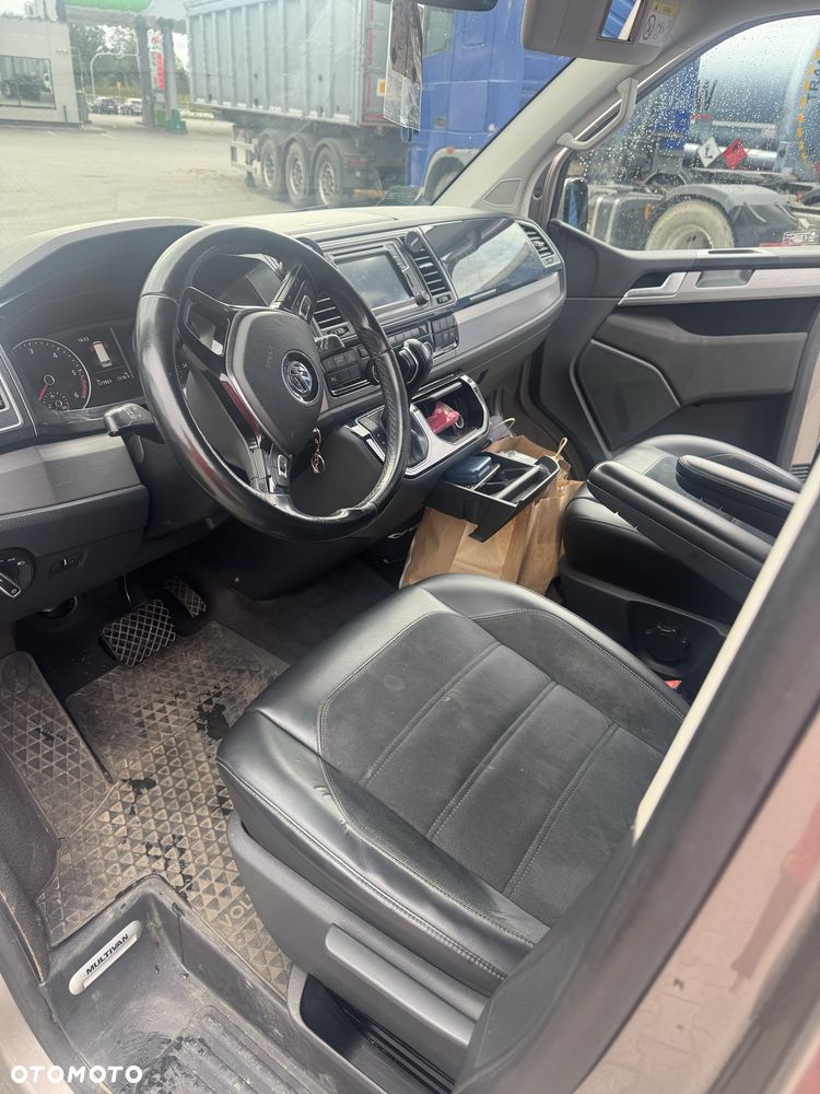 Volkswagen Multivan - 7