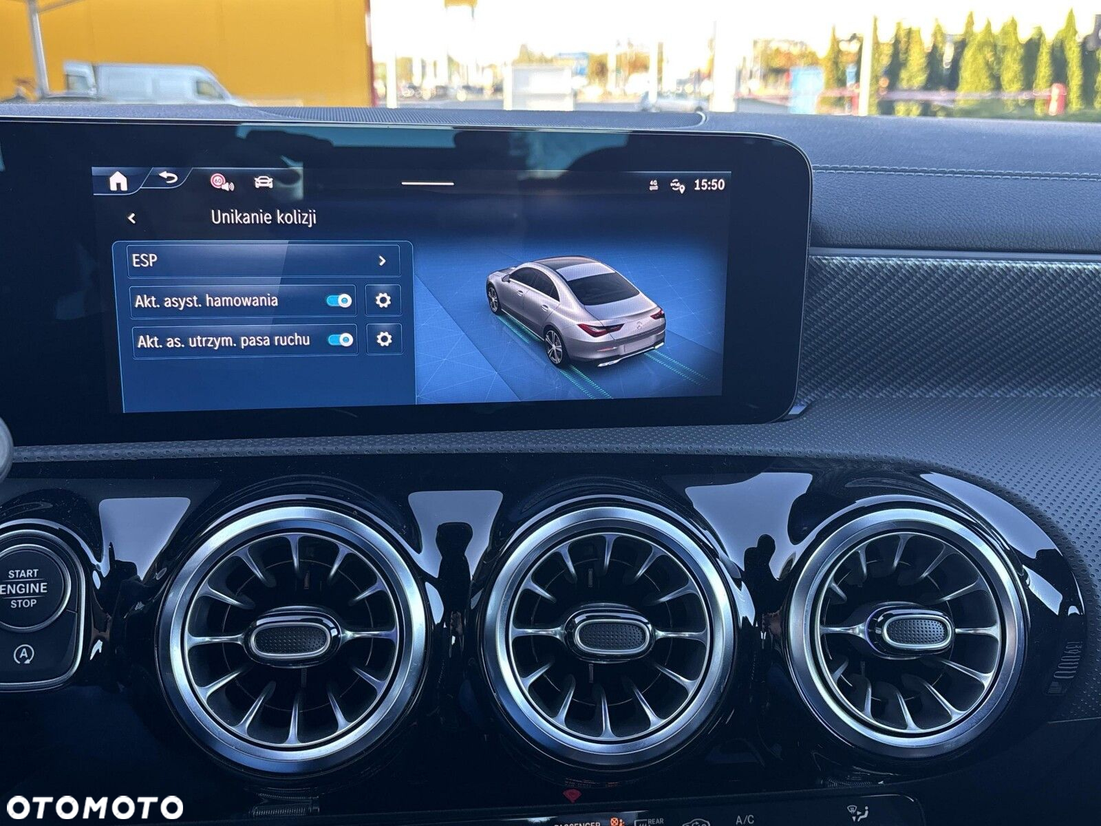 Mercedes-Benz CLA 180 Progressive 7G-DCT - 28