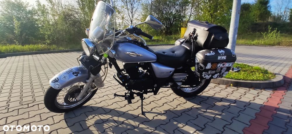 Suzuki Marauder - 2