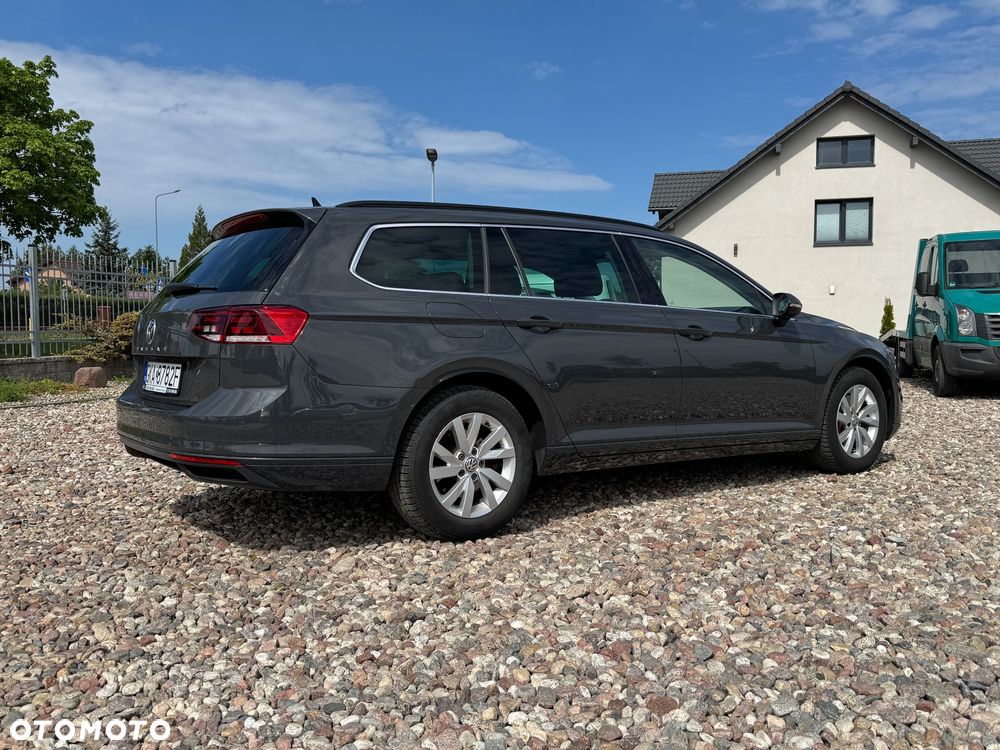Volkswagen Passat 2.0 TDI SCR DSG Elegance - 8