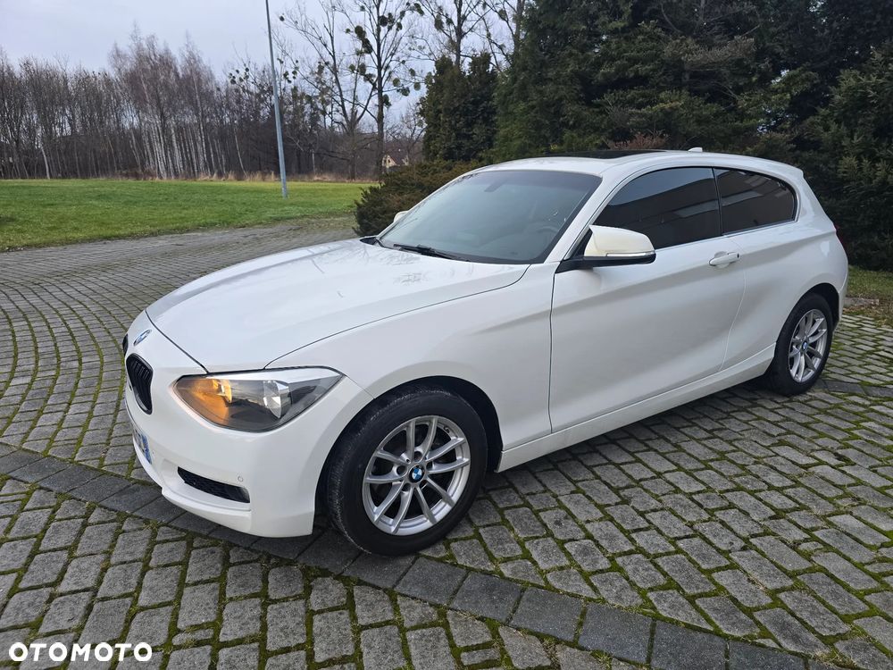 BMW Seria 1 118d DPF Edition Sport - 4