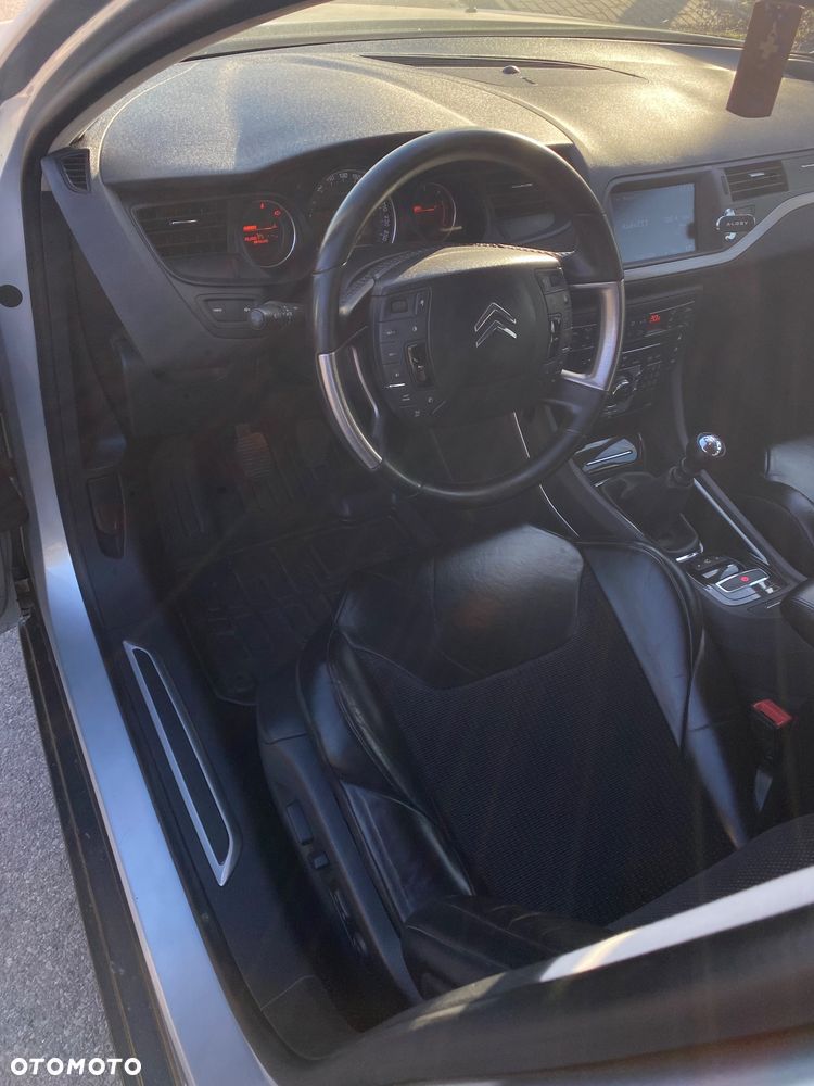 Citroën C5 2.0 HDi Exclusive - 16