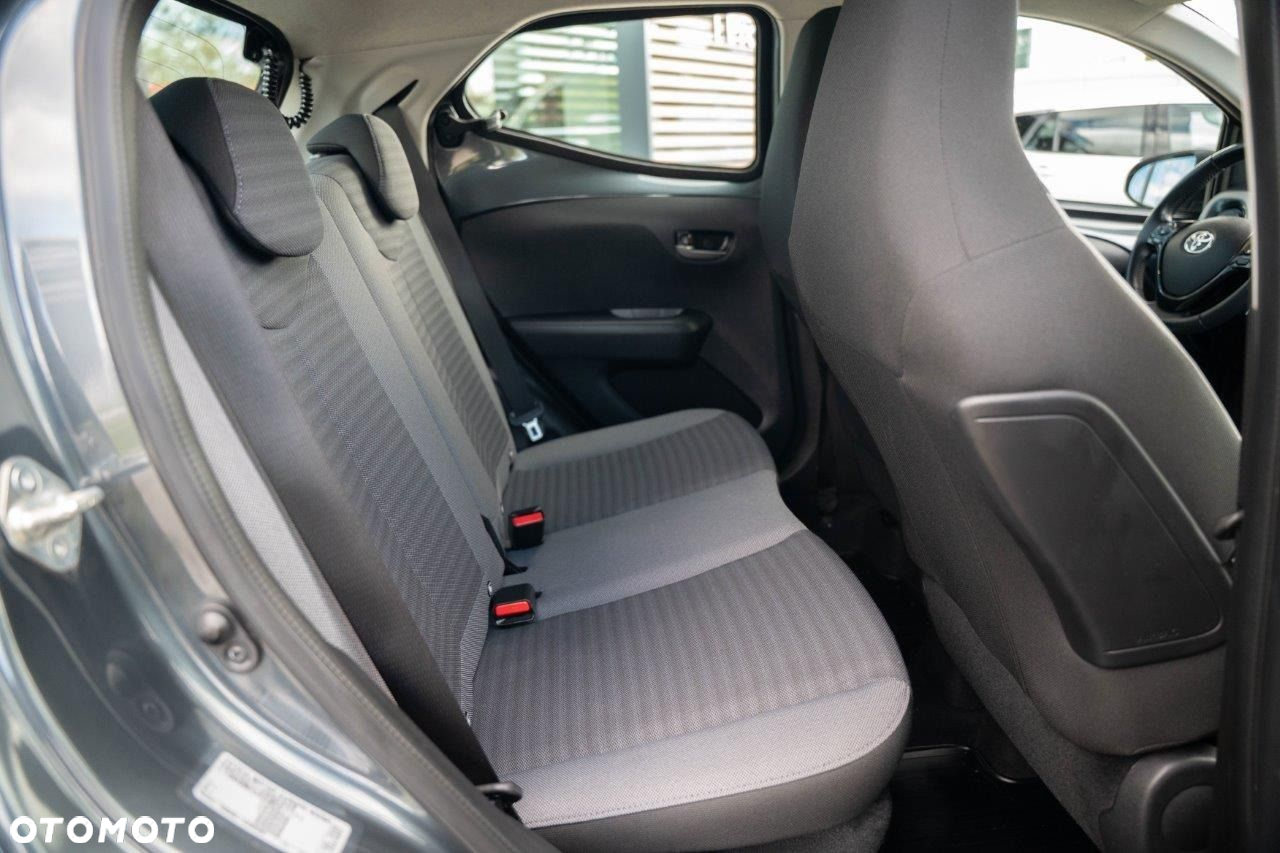 Toyota Aygo - 14