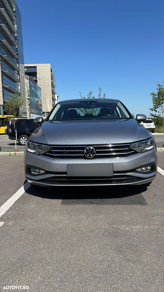 Volkswagen Passat 1.5 TSI ACT DSG Advance - 2