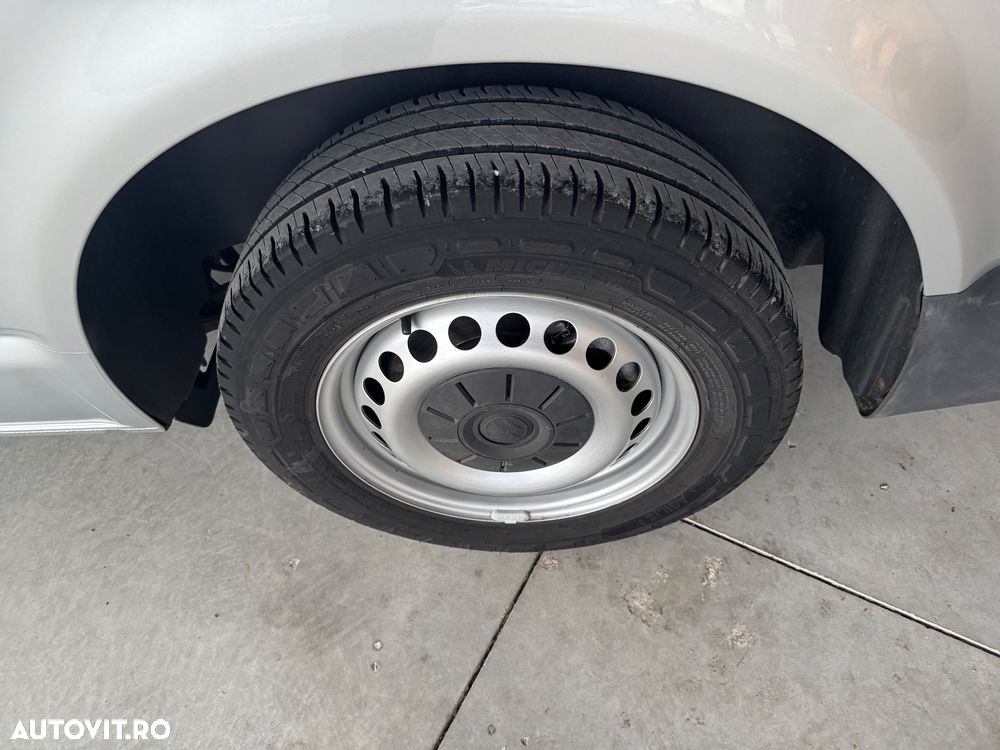 Volkswagen Transporter T6.1 - 30