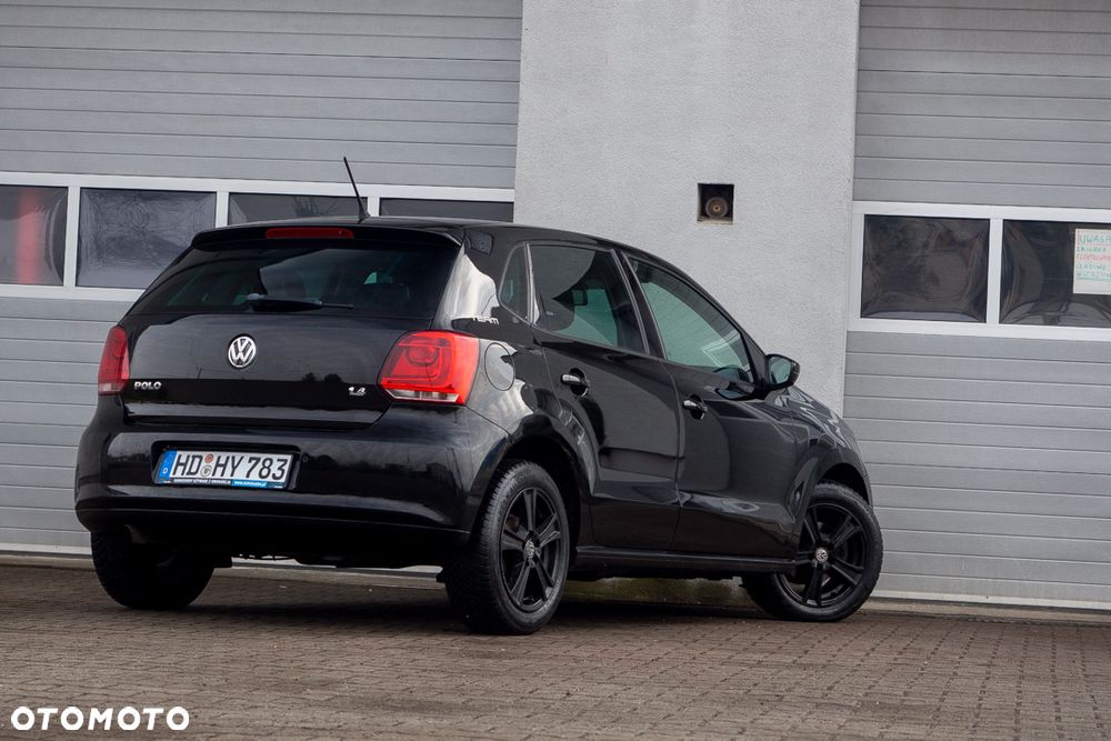 Volkswagen Polo 1.4 16V Highline - 8