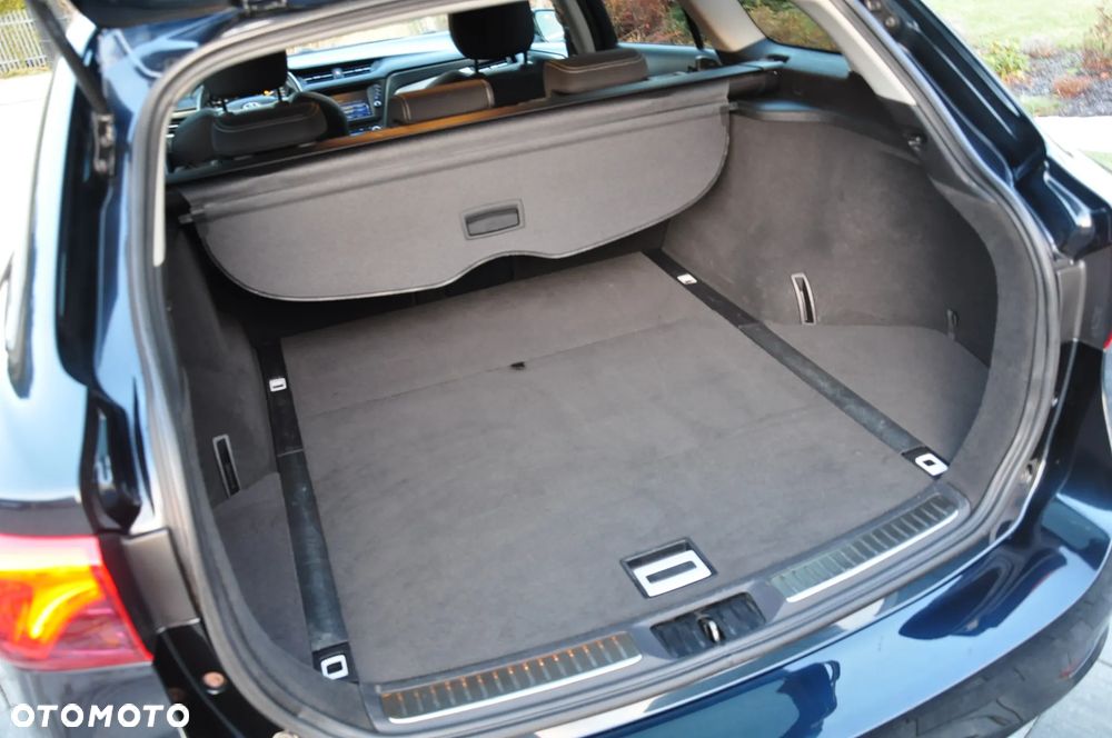 Toyota Avensis Touring Sports 1.8 Edition-S - 36