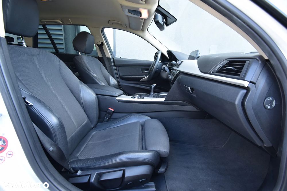 BMW Seria 3 318d - 28