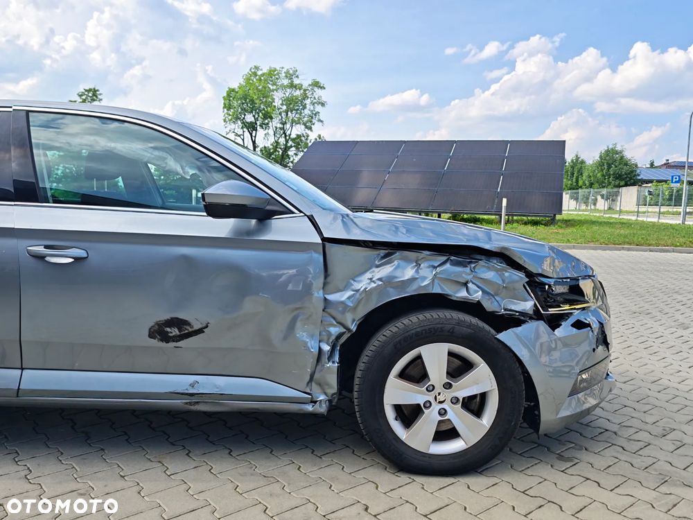 Skoda Superb 1.5 TSI ACT DSG Style - 5