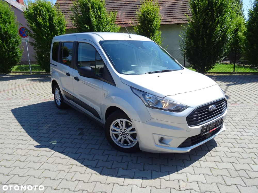 Ford Tourneo Connect 1.5TDCi Start-Stop Titanium - 2