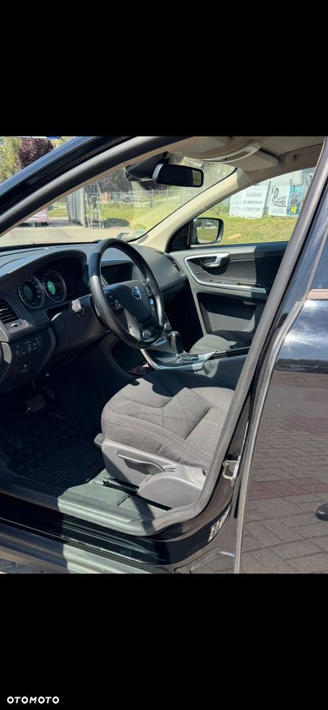 Volvo XC 60 D3 Momentum - 31
