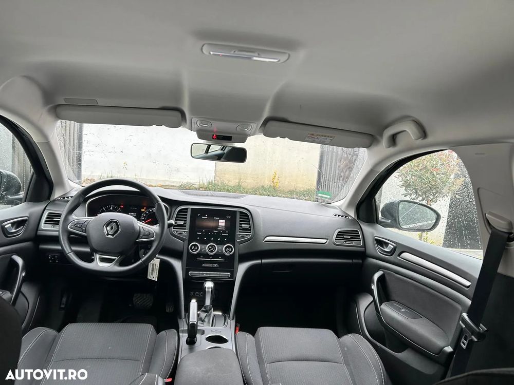 Renault Megane BLUE dCi EDC Zen - 10