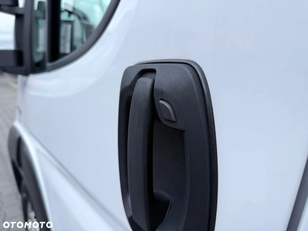 Fiat Ducato Kontener Chłodnia/Mroźnia/Izoterma 8ep + 230 V Salon PL - 16