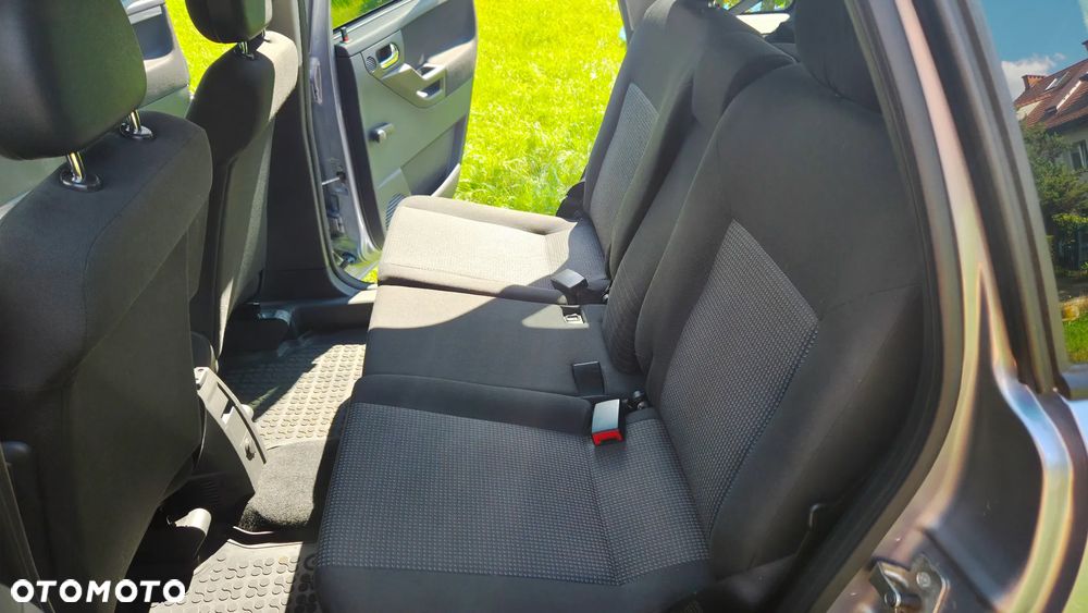 Opel Meriva - 10