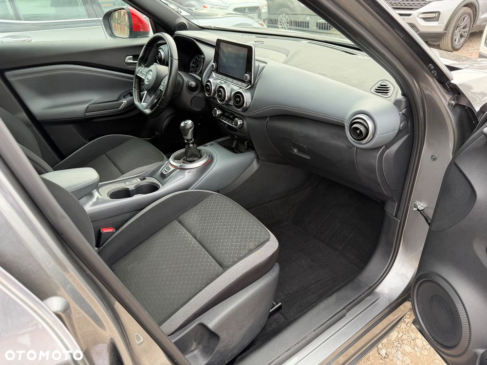 Nissan Juke DIG-T 117 N-Connecta - 24