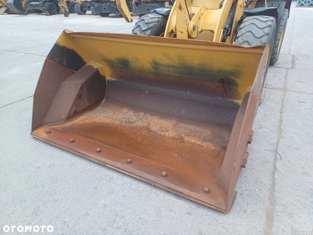 Caterpillar 914K - 10