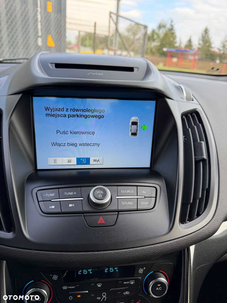 Ford Kuga 1.5 EcoBoost 2x4 ST-Line - 21