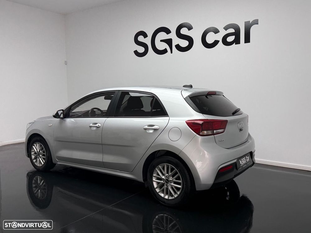 Kia Rio 1.2 CVVT Dynamic - 4