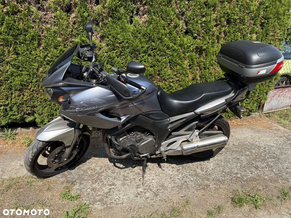 Yamaha TDM - 1