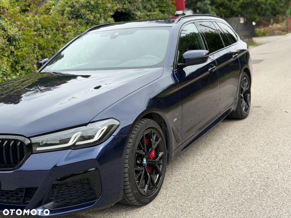 BMW Seria 5 540d xDrive mHEV M Sport sport - 39