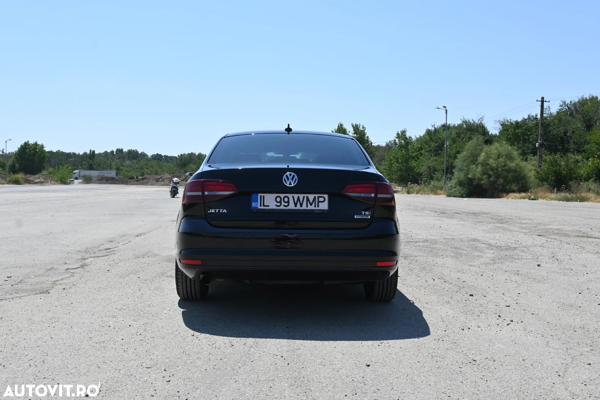 Volkswagen Jetta 1.2 TSI Comfortline - 3