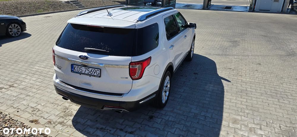 Ford Explorer - 5