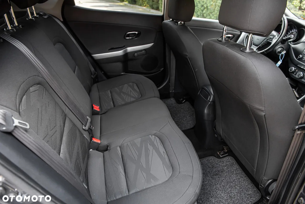 Kia Ceed Cee'd 1.6 CRDi L - 26